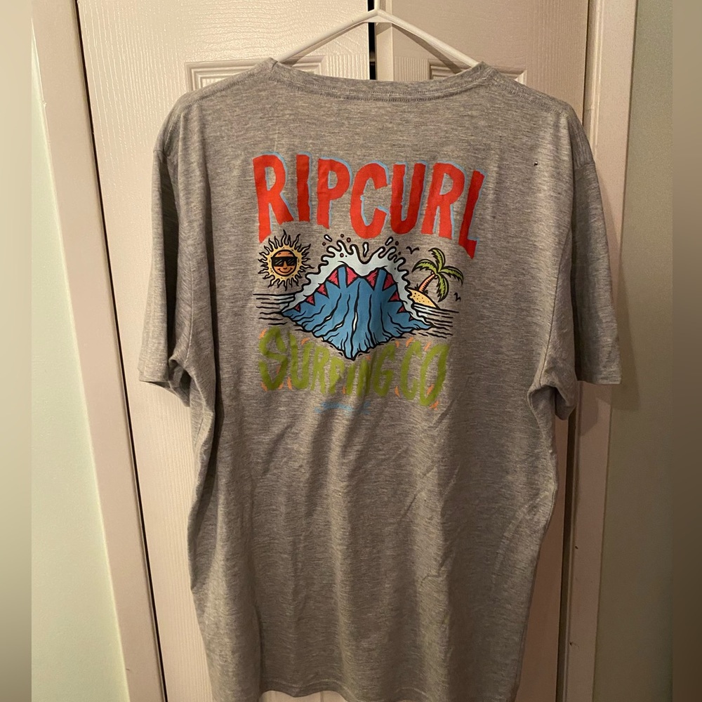 T-shirt size XL